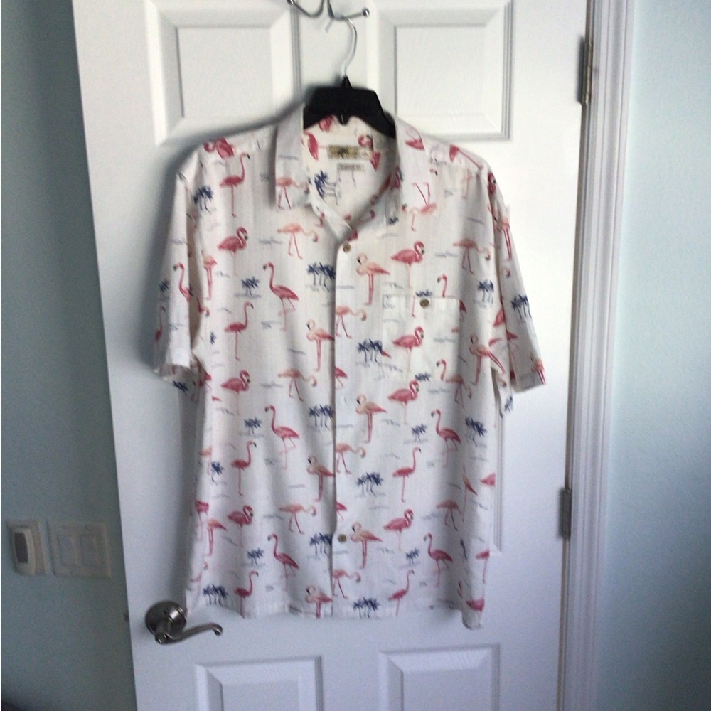 Joe Marlin - Casual White Flamingo Print Short-Sleeve Button-up Shirt